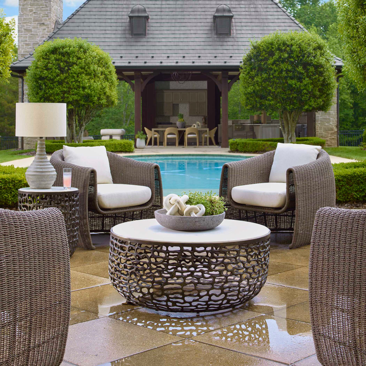 Woven Wicker Outdoor Lounge Chair | Oroa.com