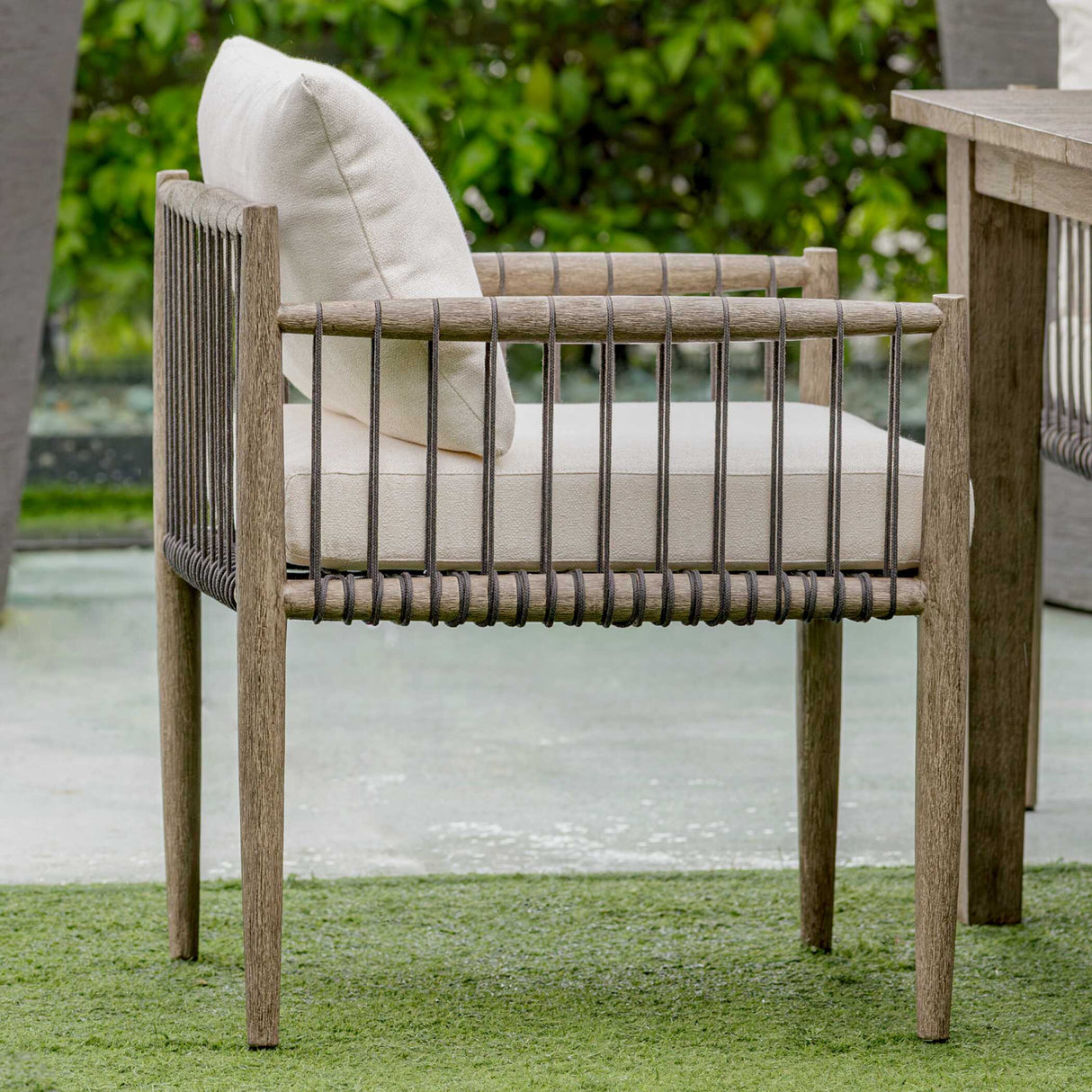 Gray Mahogany Outdoor Dining Chair | Oroa.com