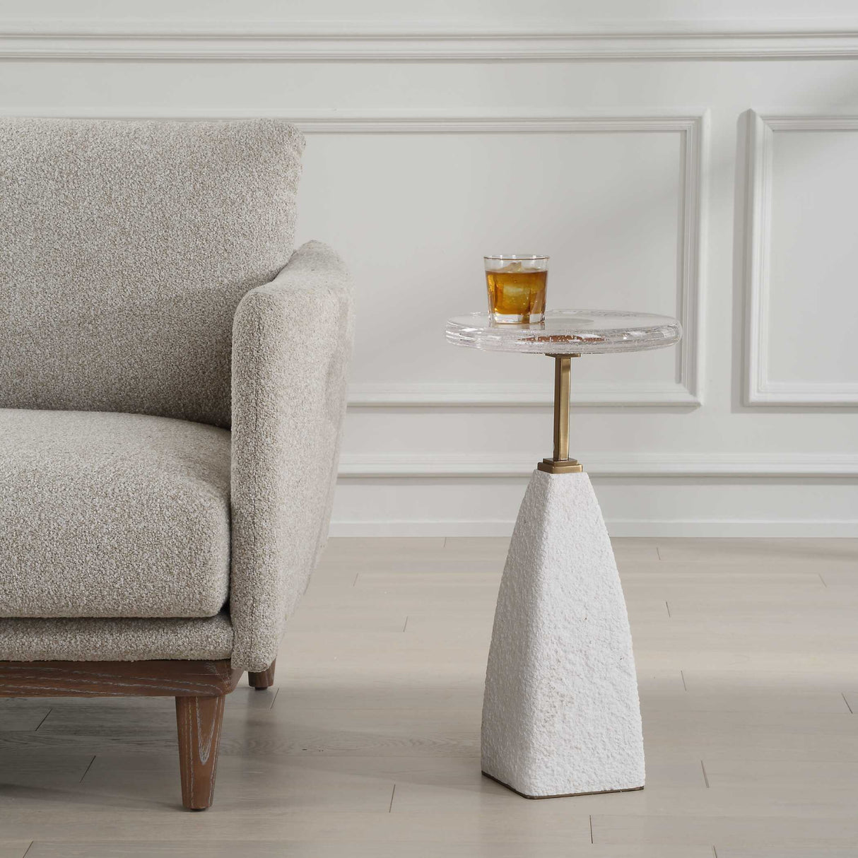 Seeded Glass Drink Table | Oroa.com