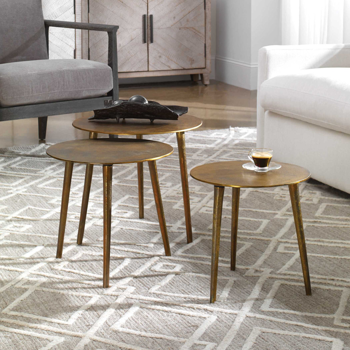 Round Antique Gold Coffee Tables (3) | Oroa.com