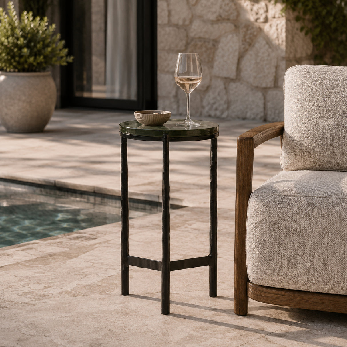 Round Glass Indoor/Outdoor Accent Table | Oroa.com