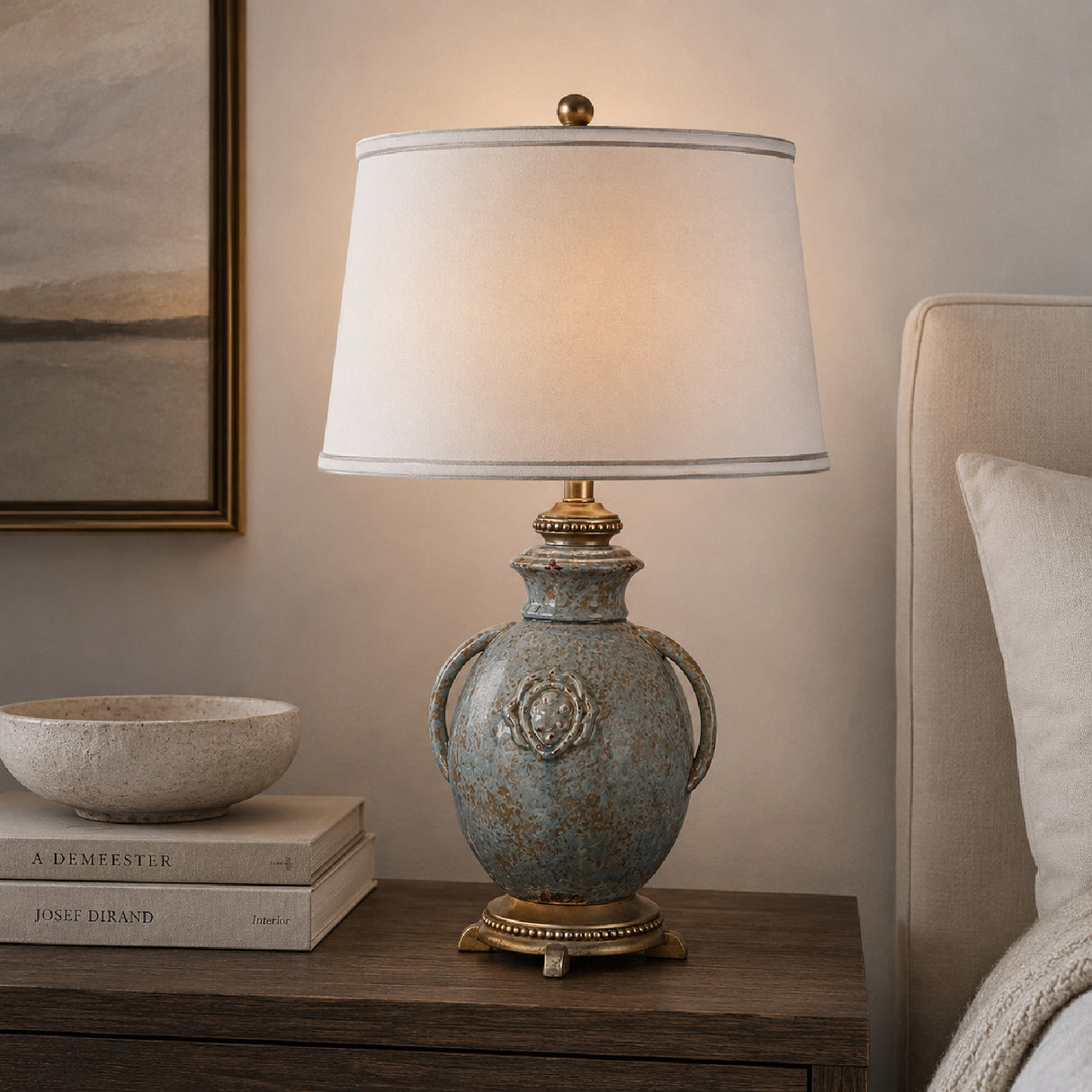 Amphora-Inspired Ceramic Table Lamp | Oroa.com