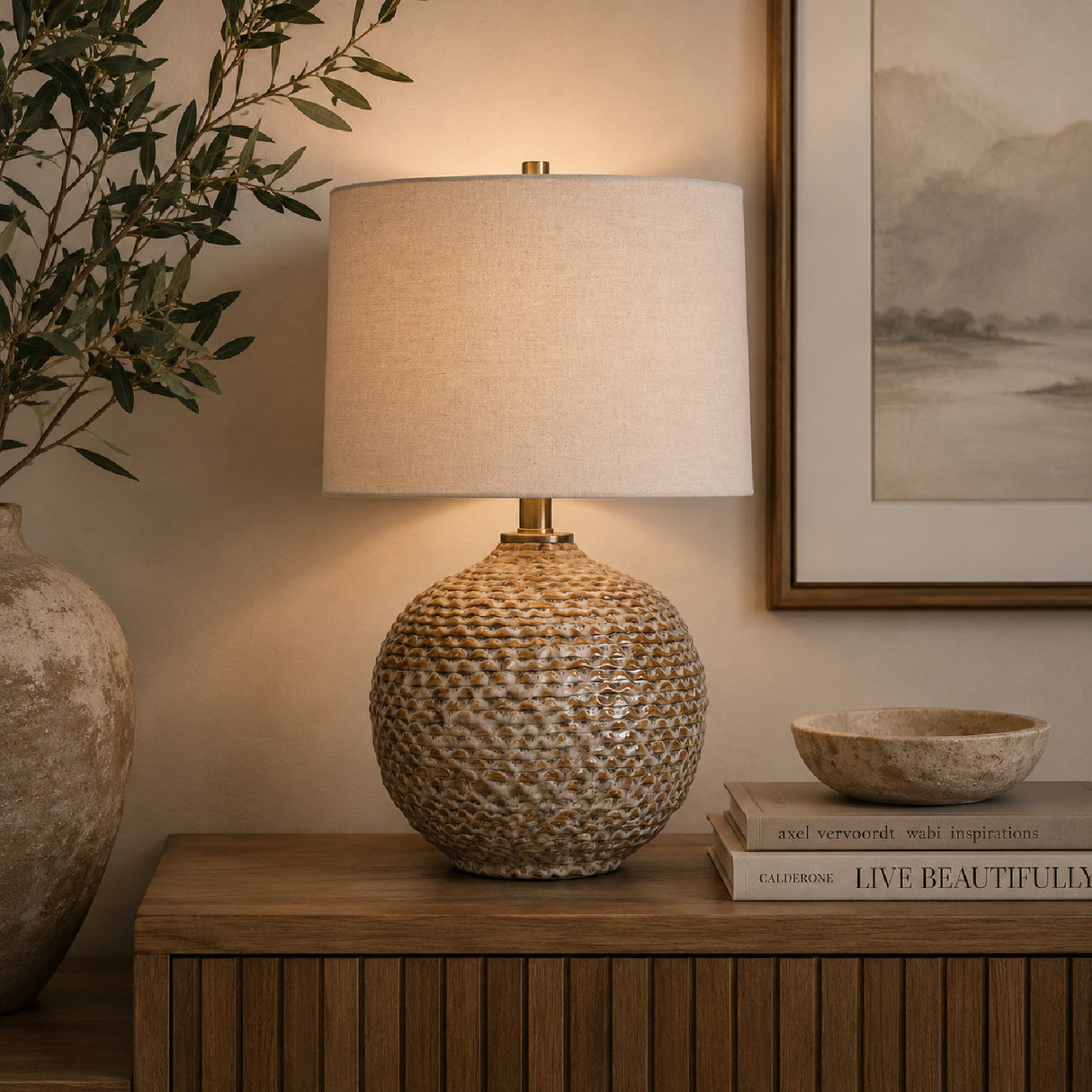 Wavy Ribbed Ceramic Table Lamp | Oroa.com