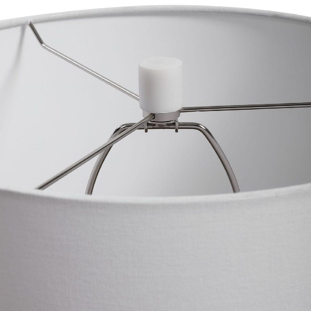 Two-Toned Modern Table Lamp | Oroa.com