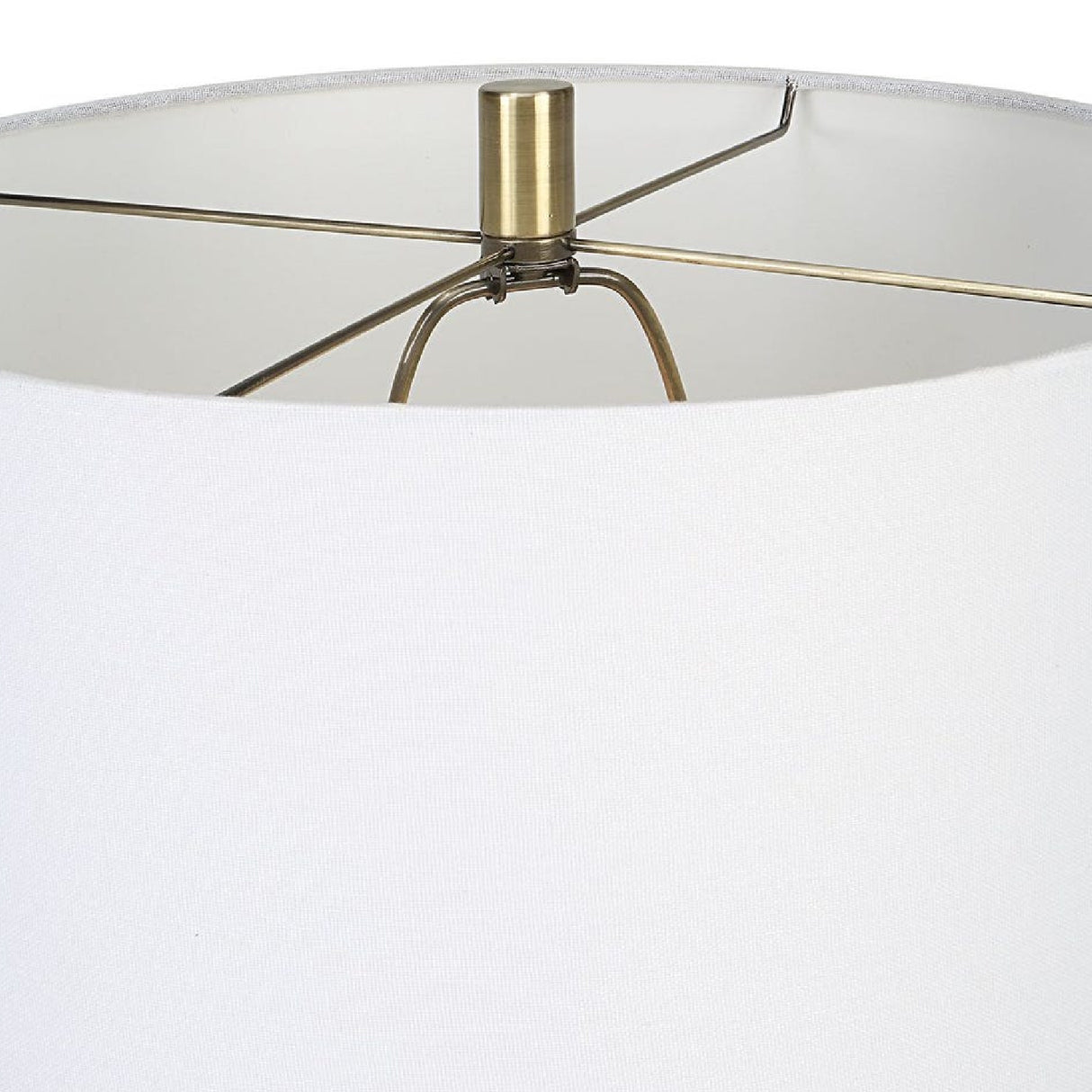 Earth-Hued Ceramic Table Lamp | Oroa.com