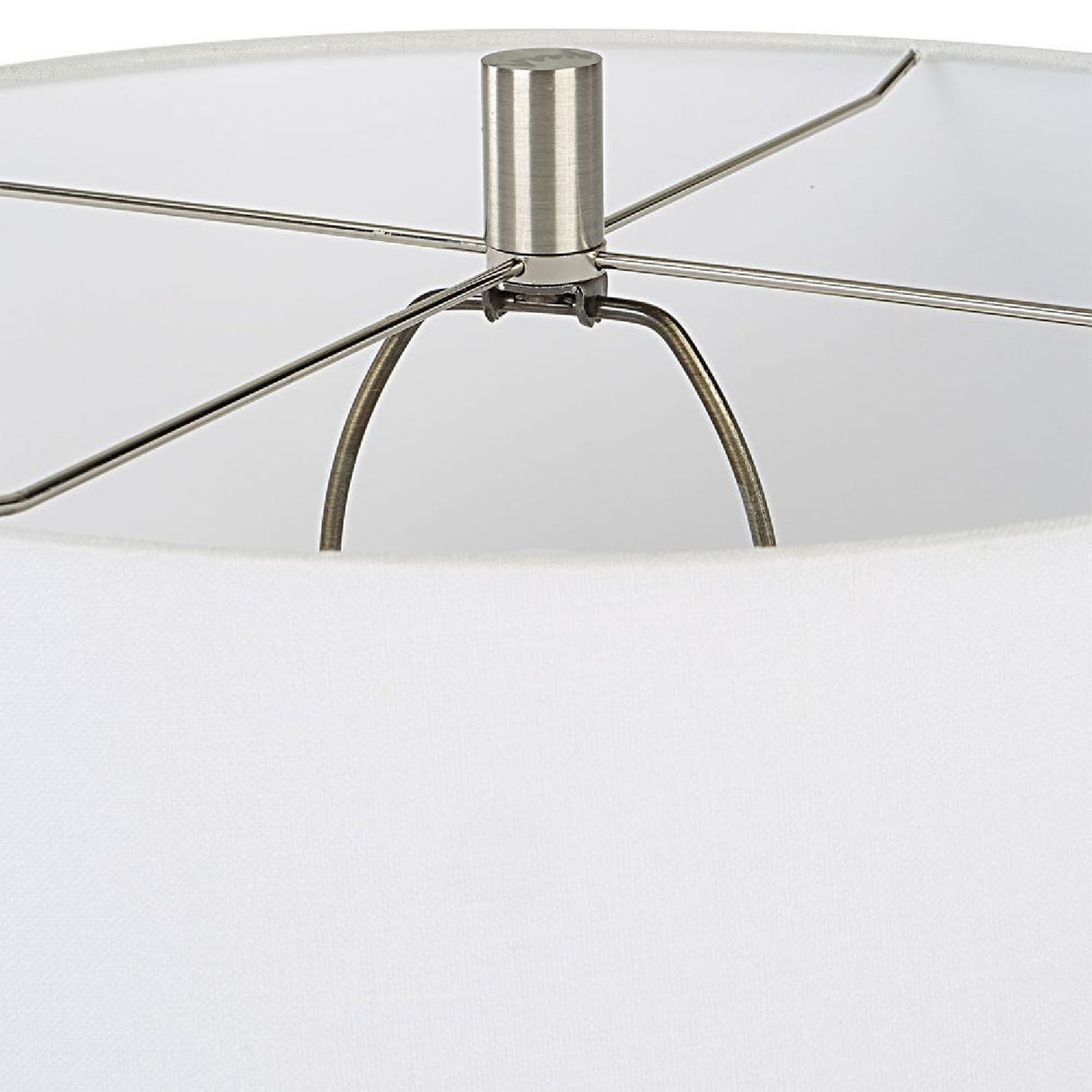Carved Ring Ceramic Table Lamp | Oroa.com