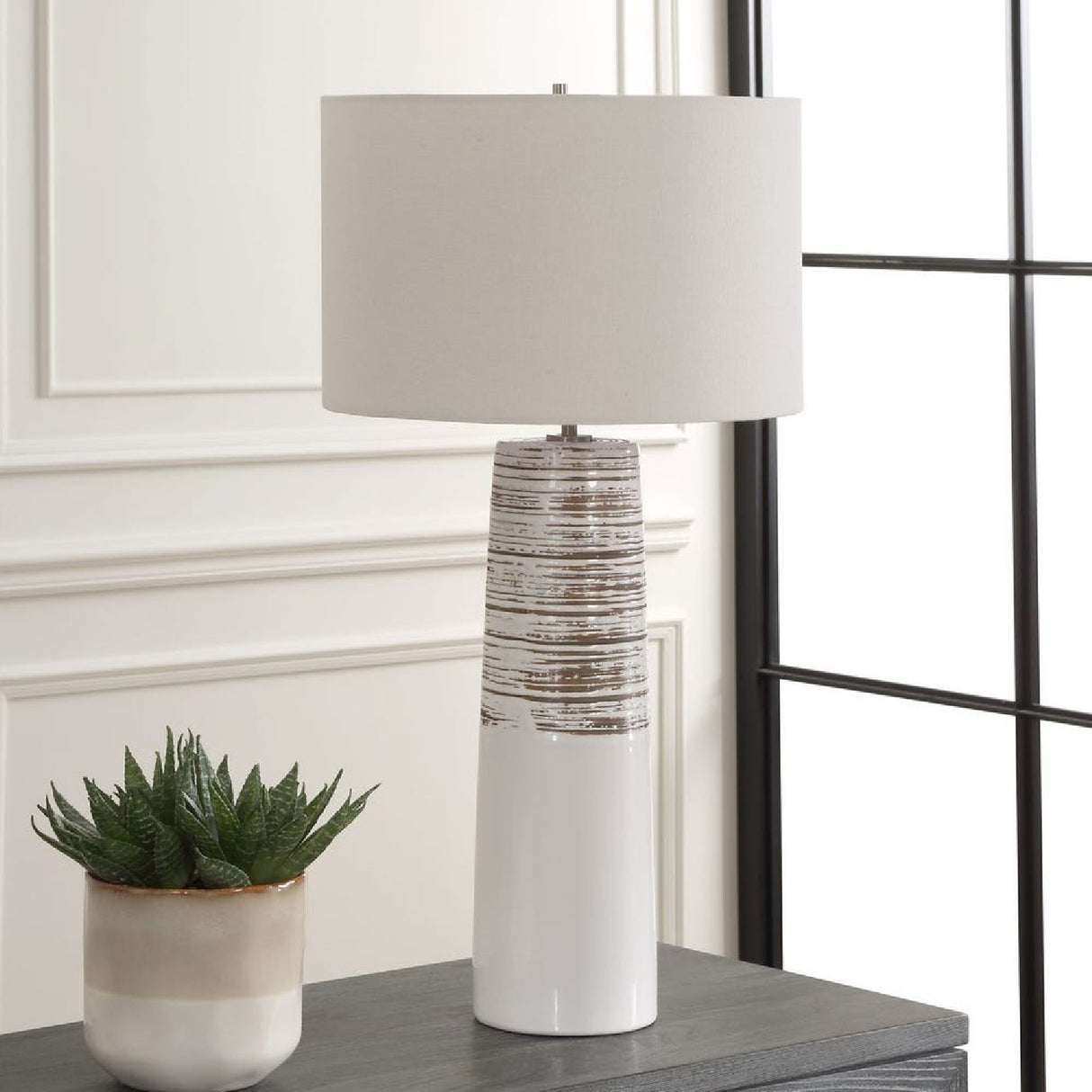 White Ceramic Linen Table Lamp | Oroa.com