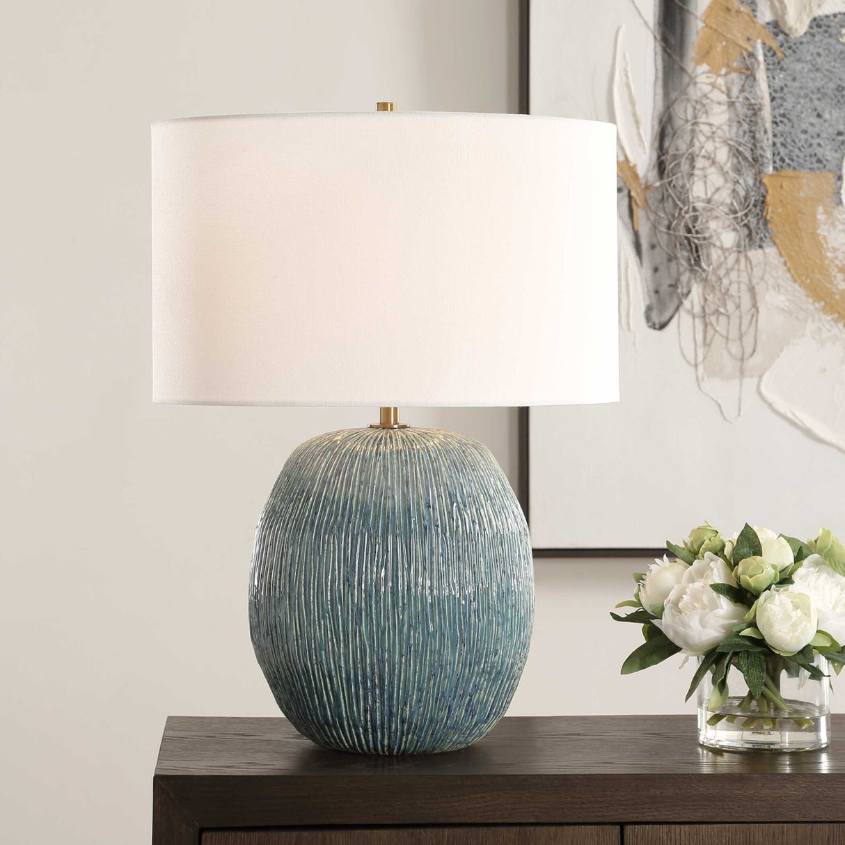 Textured Ceramic Table Lamp | Oroa.com