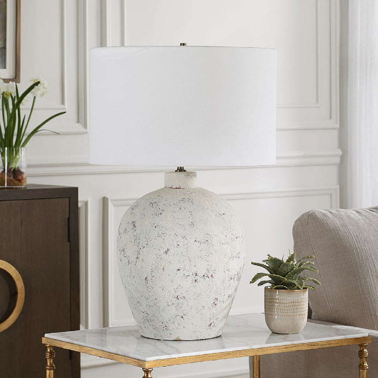 Urn-Shaped Porcelain Table Lamp | Oroa.com