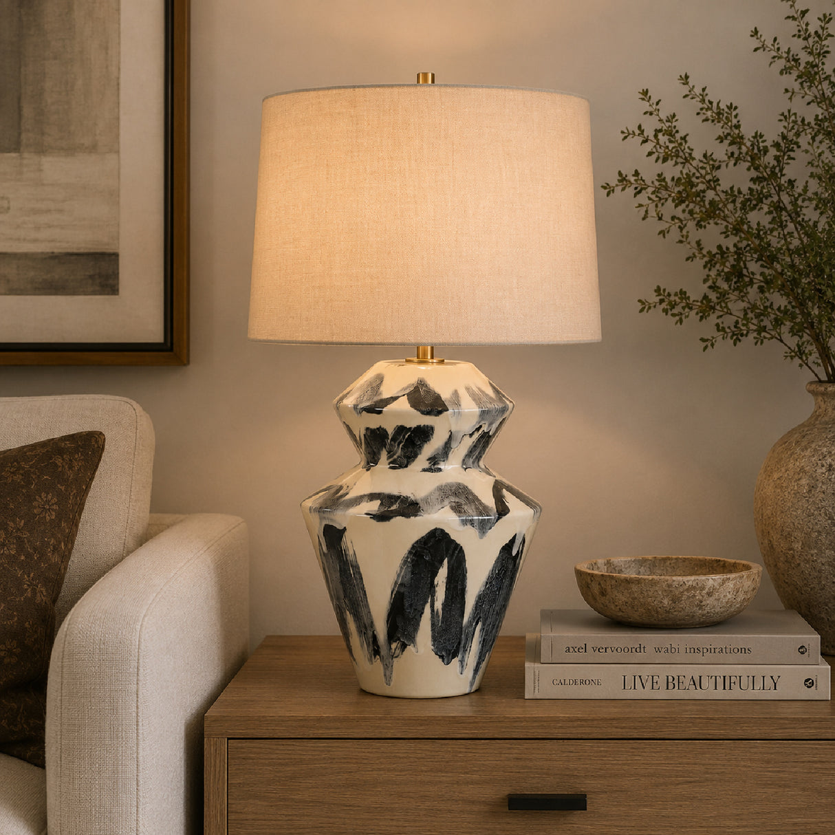 Faceted Ceramic Table Lamp | Oroa.com