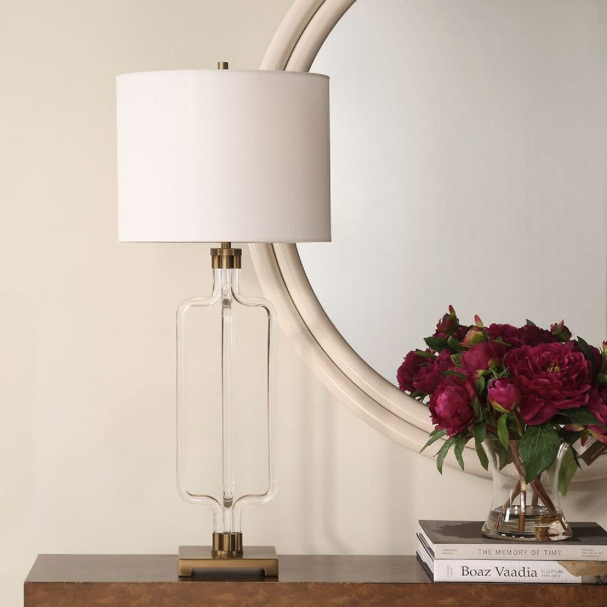 Transparent Base Cordless Table Lamp | Oroa.com