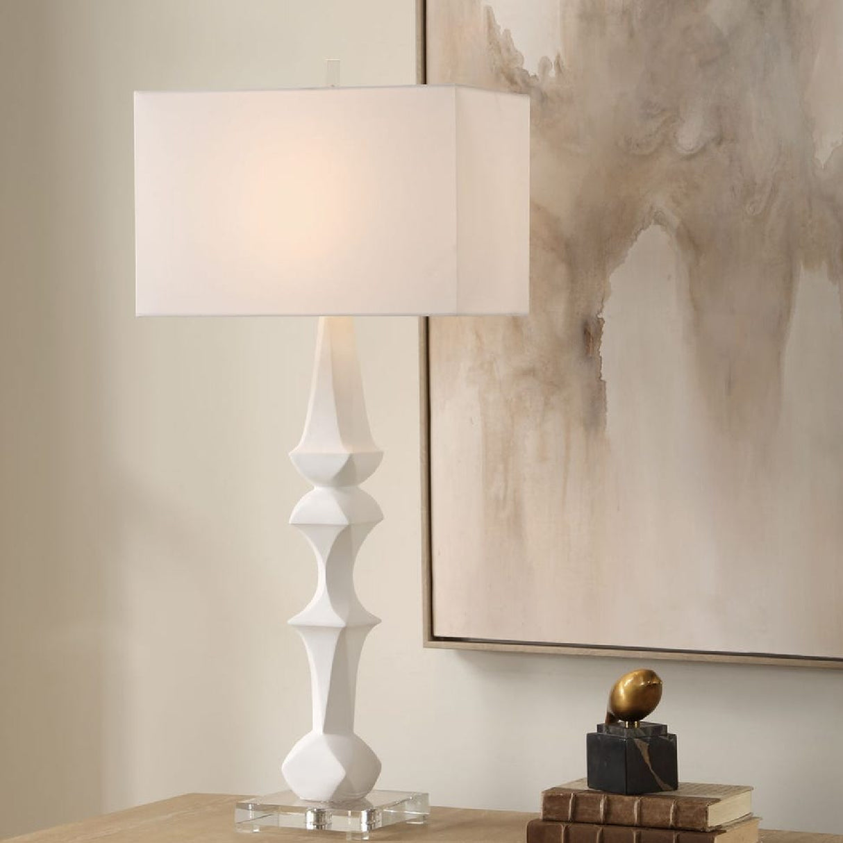White Sculptural Table Lamp | Oroa.com