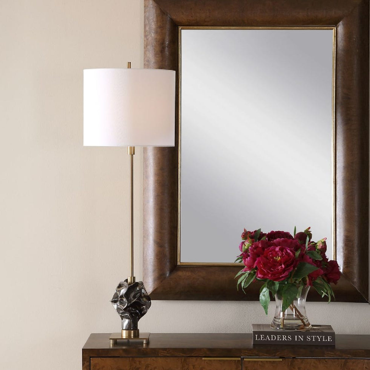 Black Organic-Shaped Buffet Lamp | Oroa.com