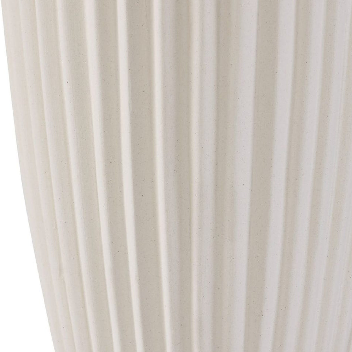 White Fluted Ceramic Table Lamp | Oroa.com