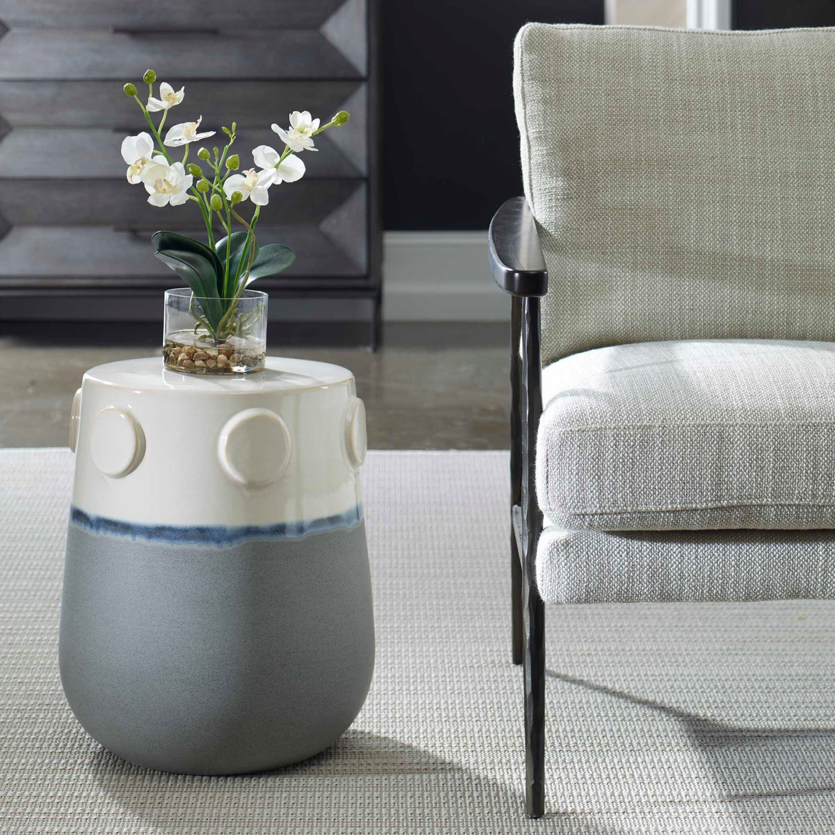 Two-Toned Ceramic Garden Stool | Oroa.com