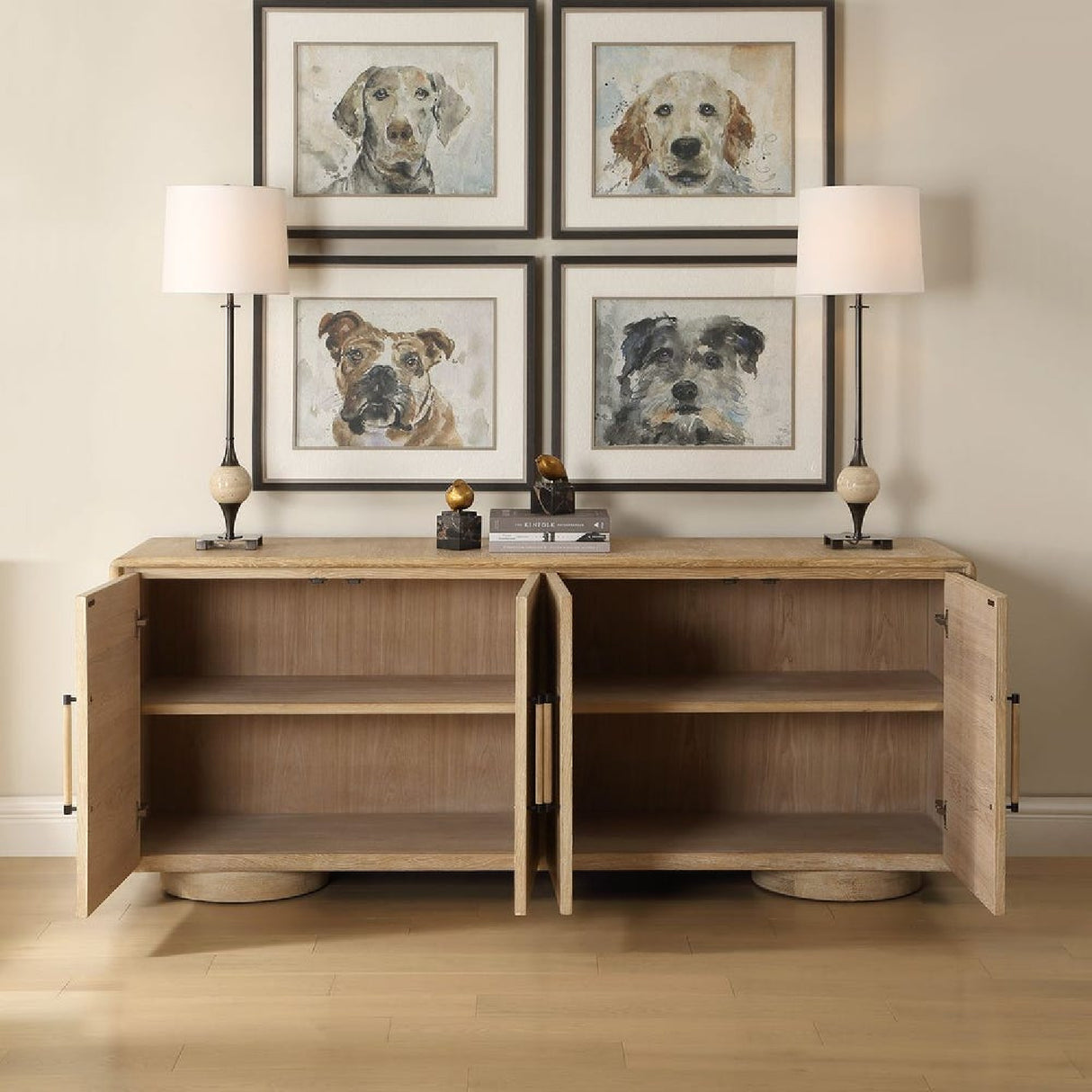 4-Door Oak Cabinet | Oroa.com