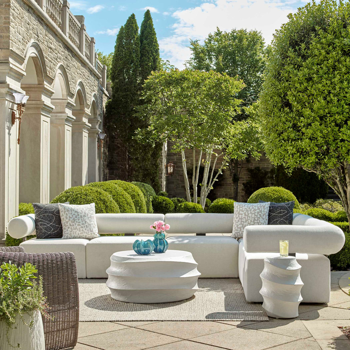 White Fabric Outdoor Sofa | Oroa.com