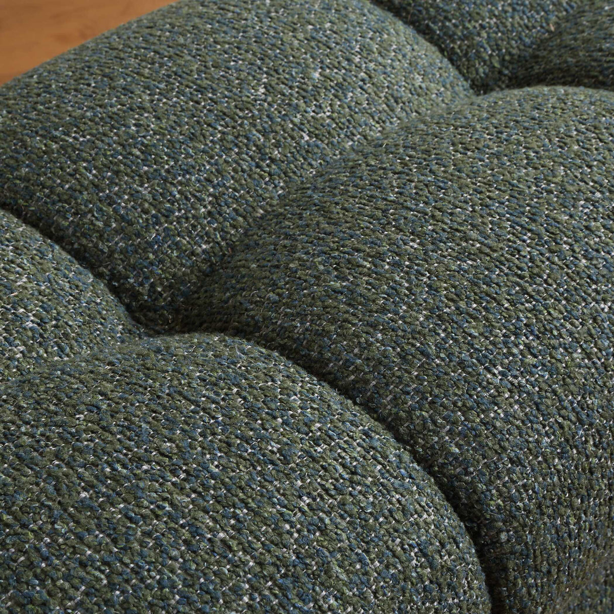 Block Tufted Bench | Oroa.com