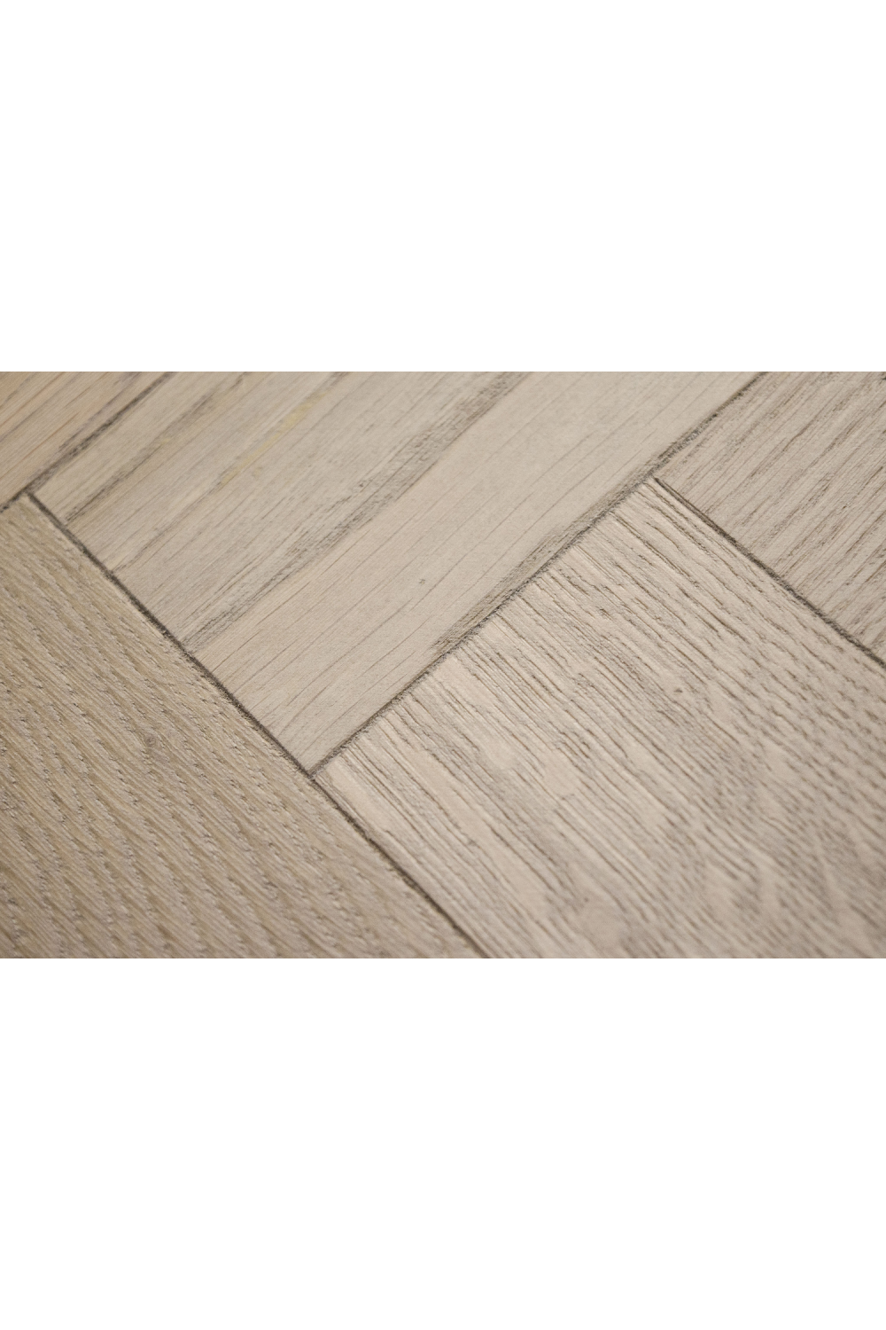 Square Pedestal Dining Table | Versmissen Herringbone | Oroa.com