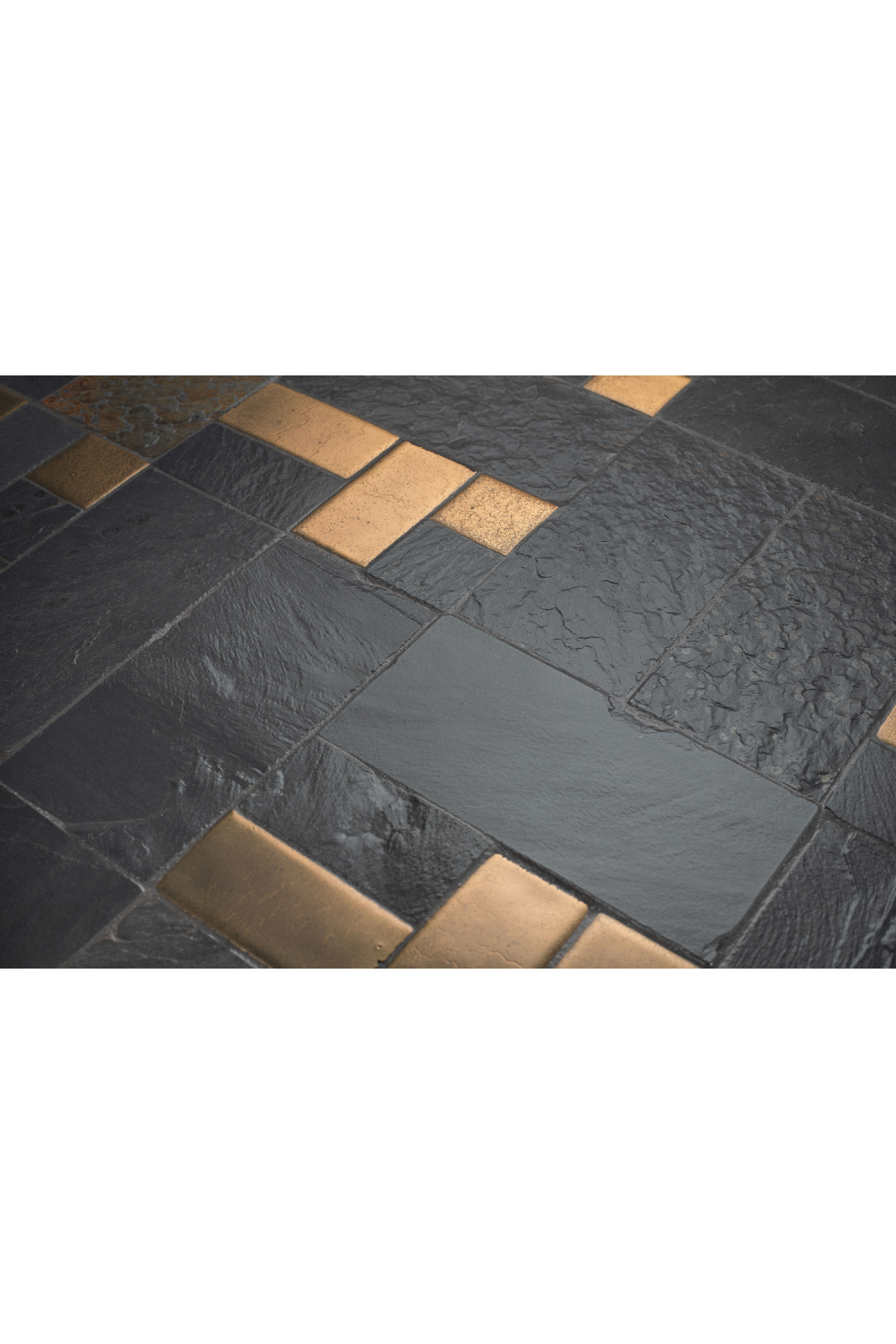 Black Ceramic Round Dining Table | Versmissen Labo Slate | Oroa.com