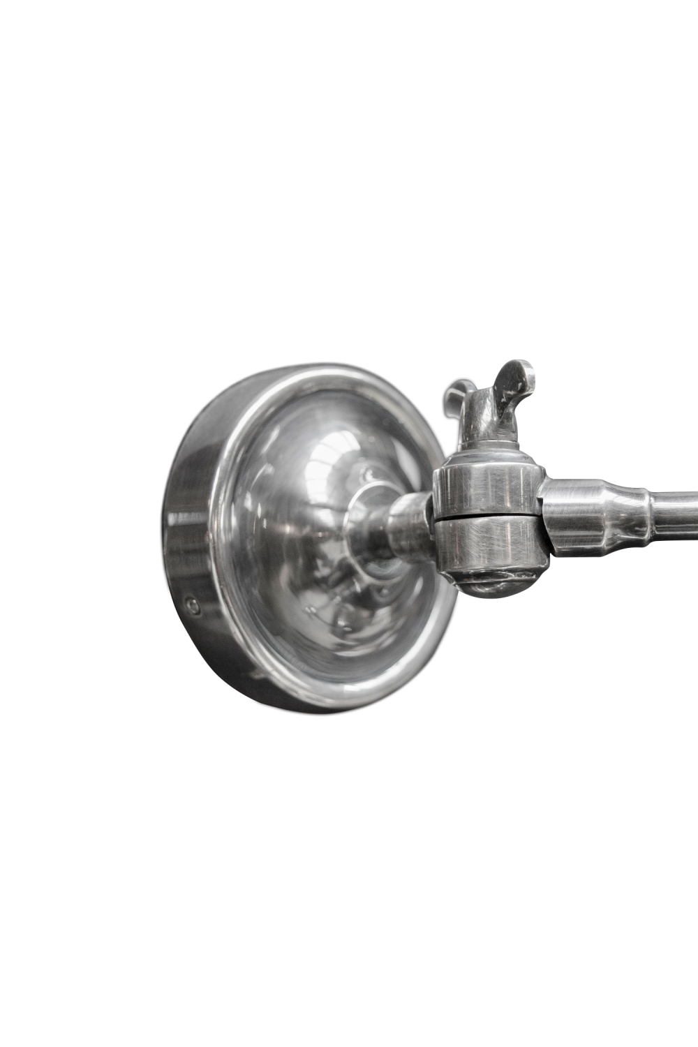 Silver Industrial Wall Lamp | Versmissen Maxim Swing | Oroa.com