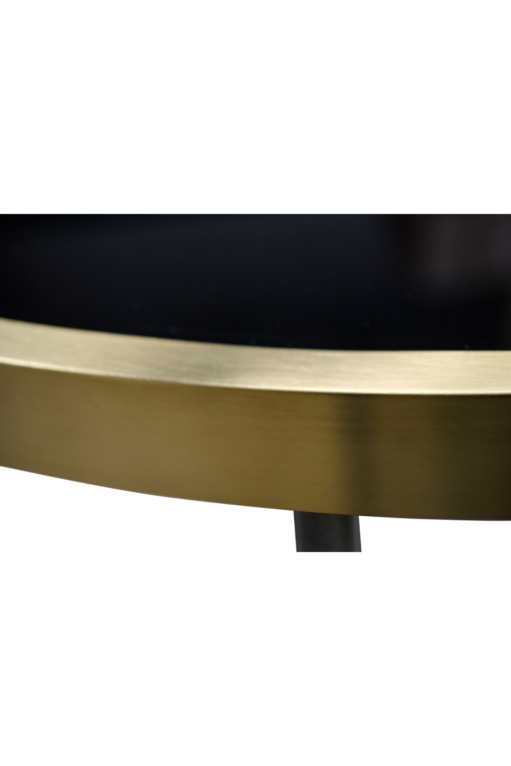 Gold Rimmed Dining Table | Versmissen Pigalle | Oroa.com
