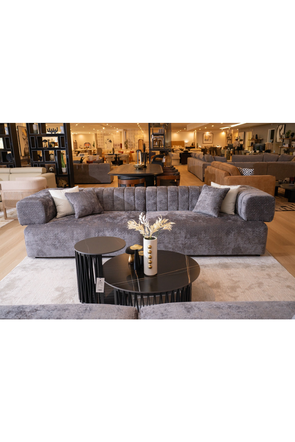 Square-Armed 2-Piece Sofa | OROA Modern Moreno | Oroa.com