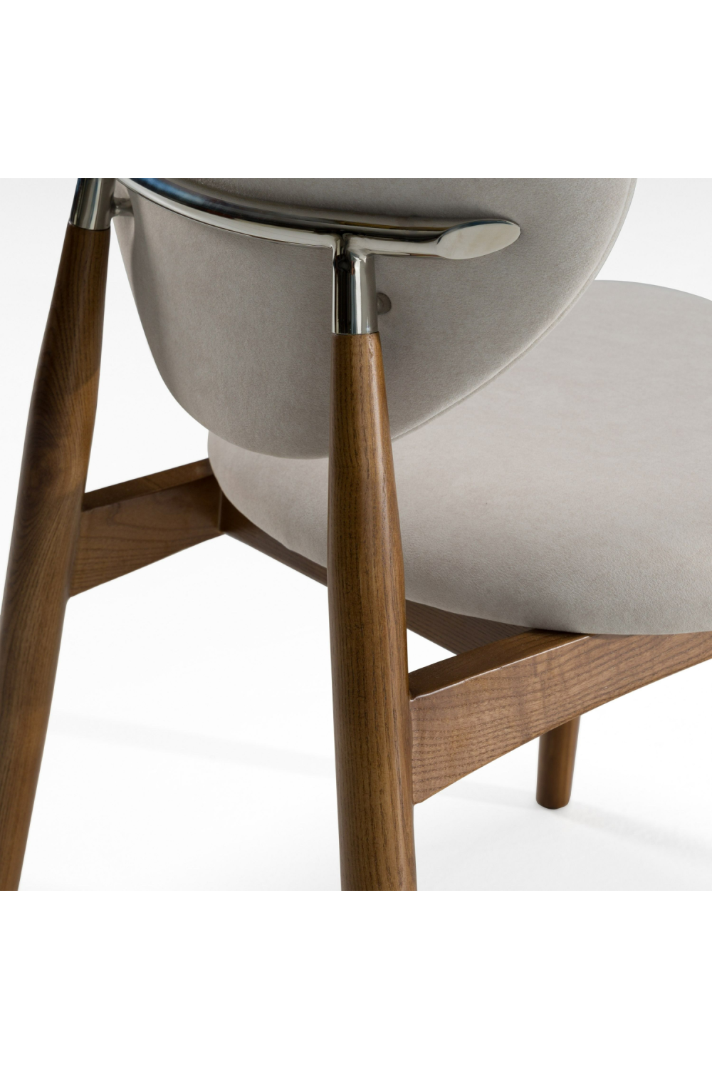 Walnut Framed Dining Chair | OROA Modern Savannah | Oroa.com