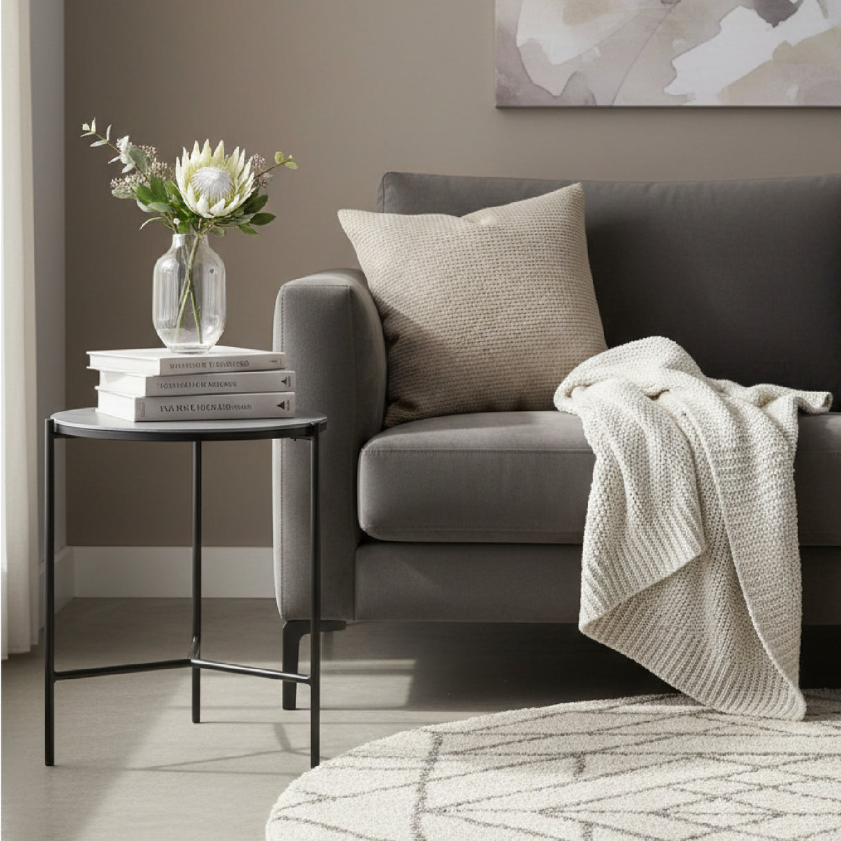 Black Ceramic End Table | Oroa.com