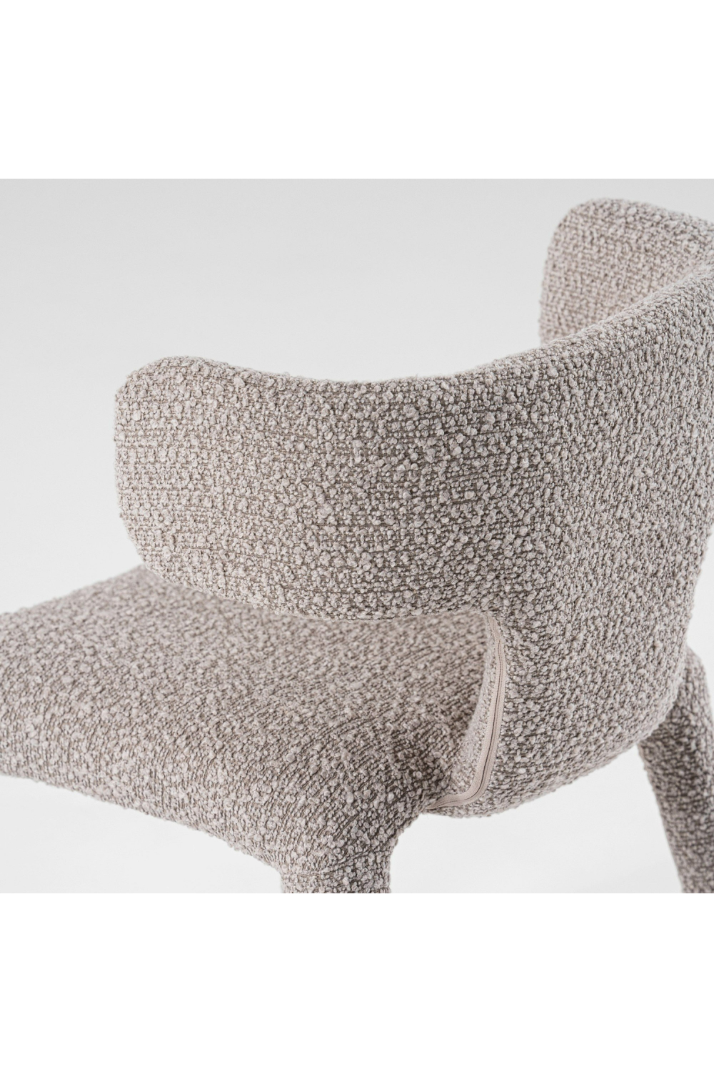 Velvet Dining Chair | OROA Modern Saehee | Oroatrade.com