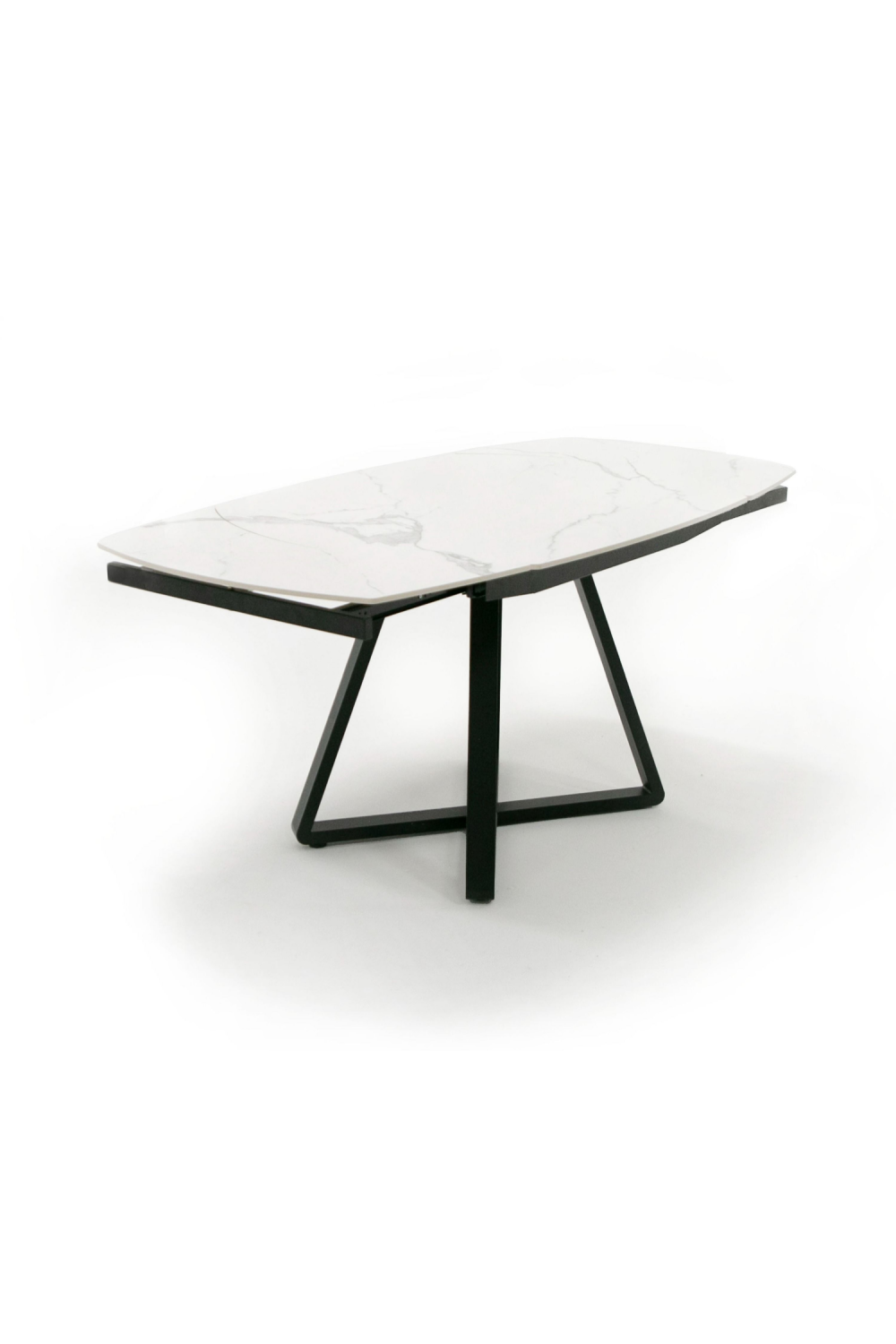 White Ceramic Extendable Dining Table | OROA Modern Cofrey | Oroa.com