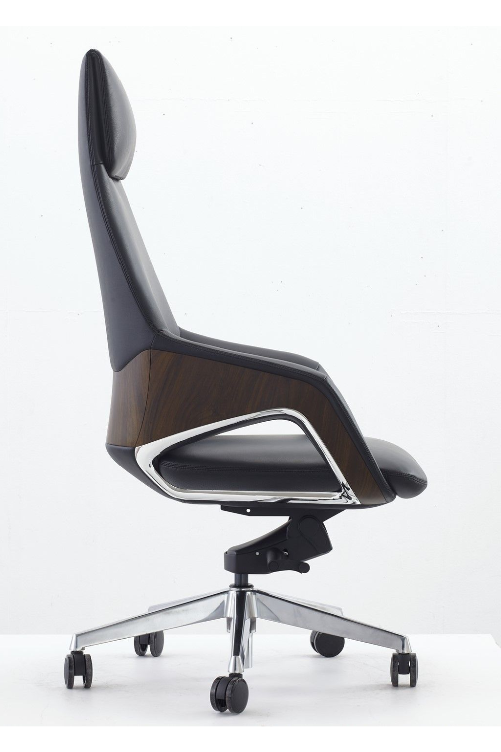 High-Back Leather Office Chair | OROA Modern Prost | Oroa.com