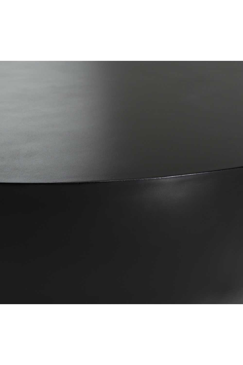 Round Concrete Coffee Table | Oroa.com