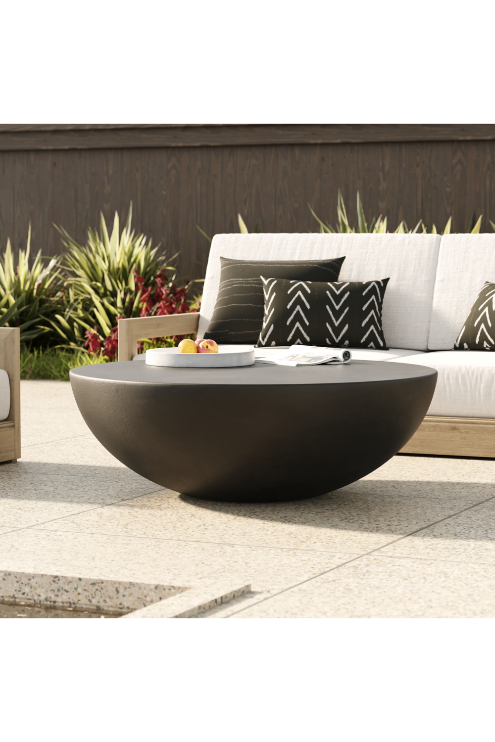 Round Concrete Coffee Table | Oroa.com