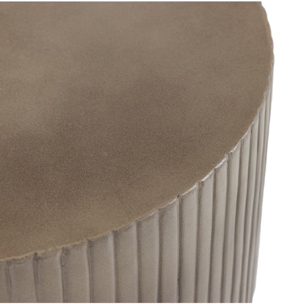 Concrete Round End Table | Oroa.com