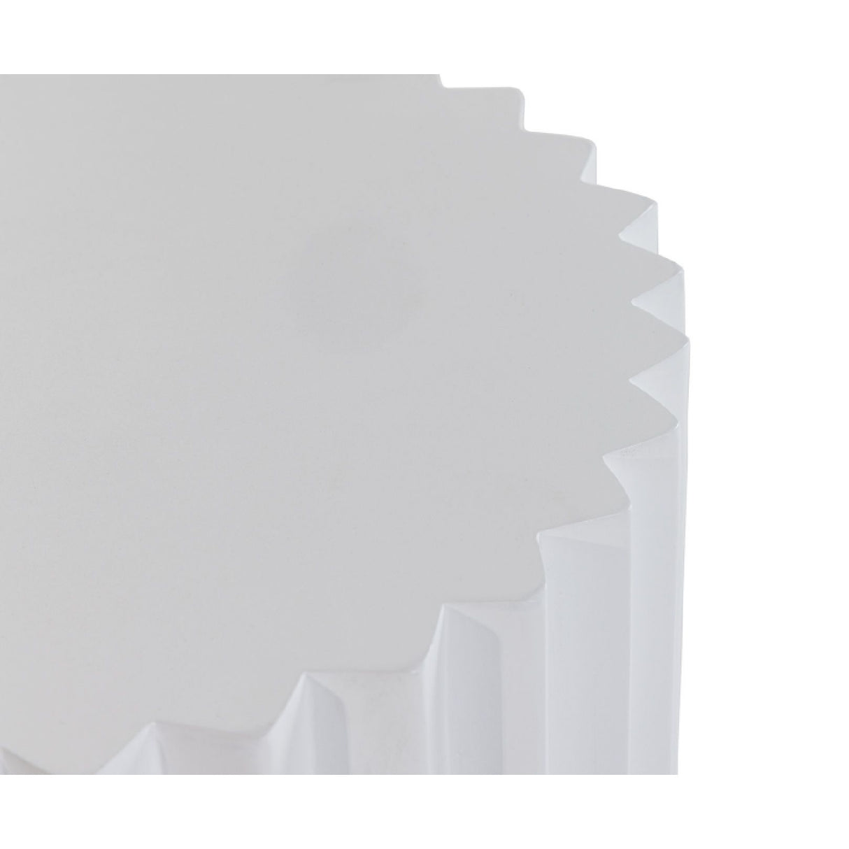 Ribbed Cylindrical End Table | Oroa.com