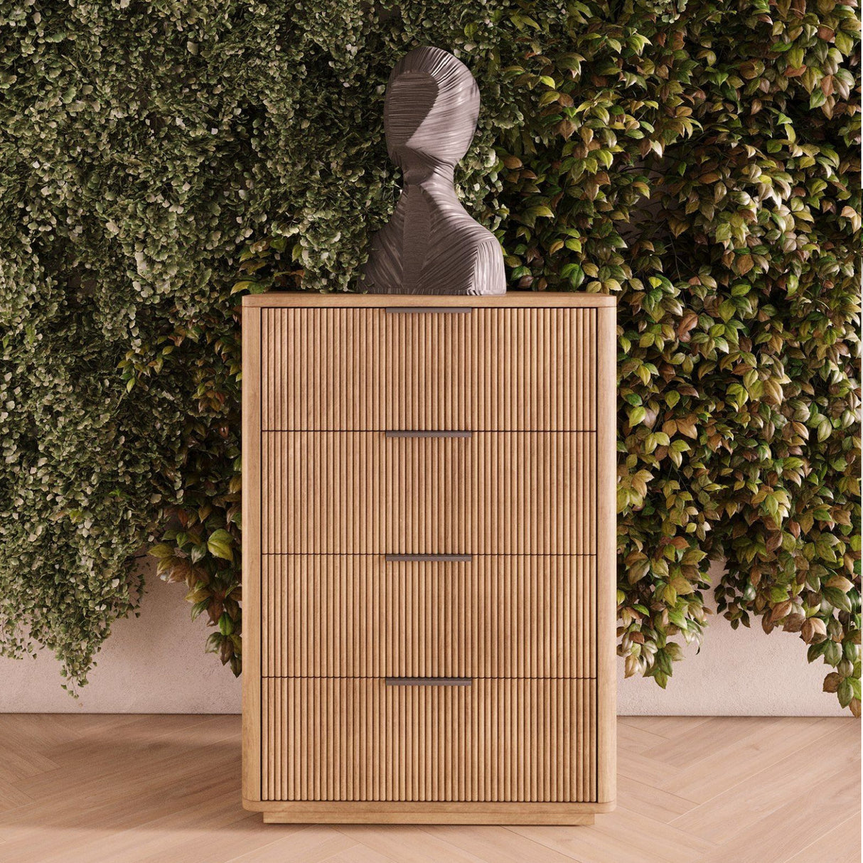 Reeded Wood 4-Drawer Chest | Oroa.com