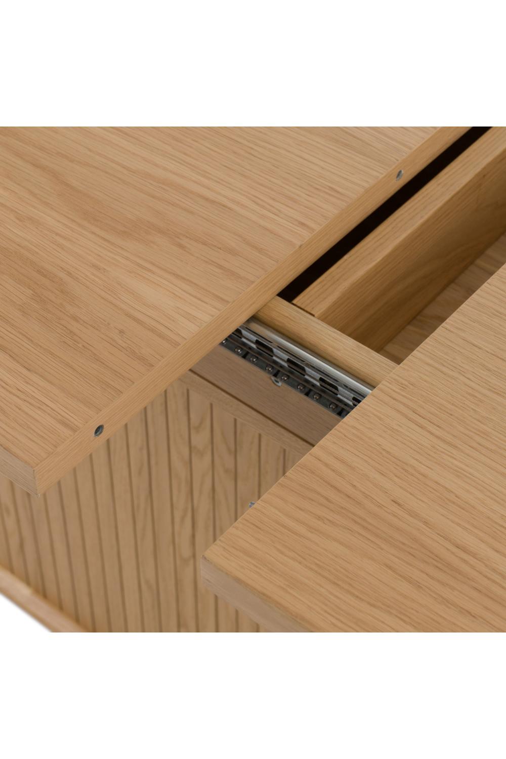 Oak Extendable Dining Table | OROA Modern Walz | Oroa.com