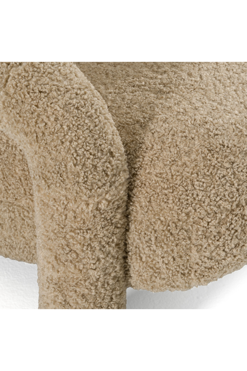 Tan Fabric Accent Chair | OROA Modern Trevor | Oroa.com