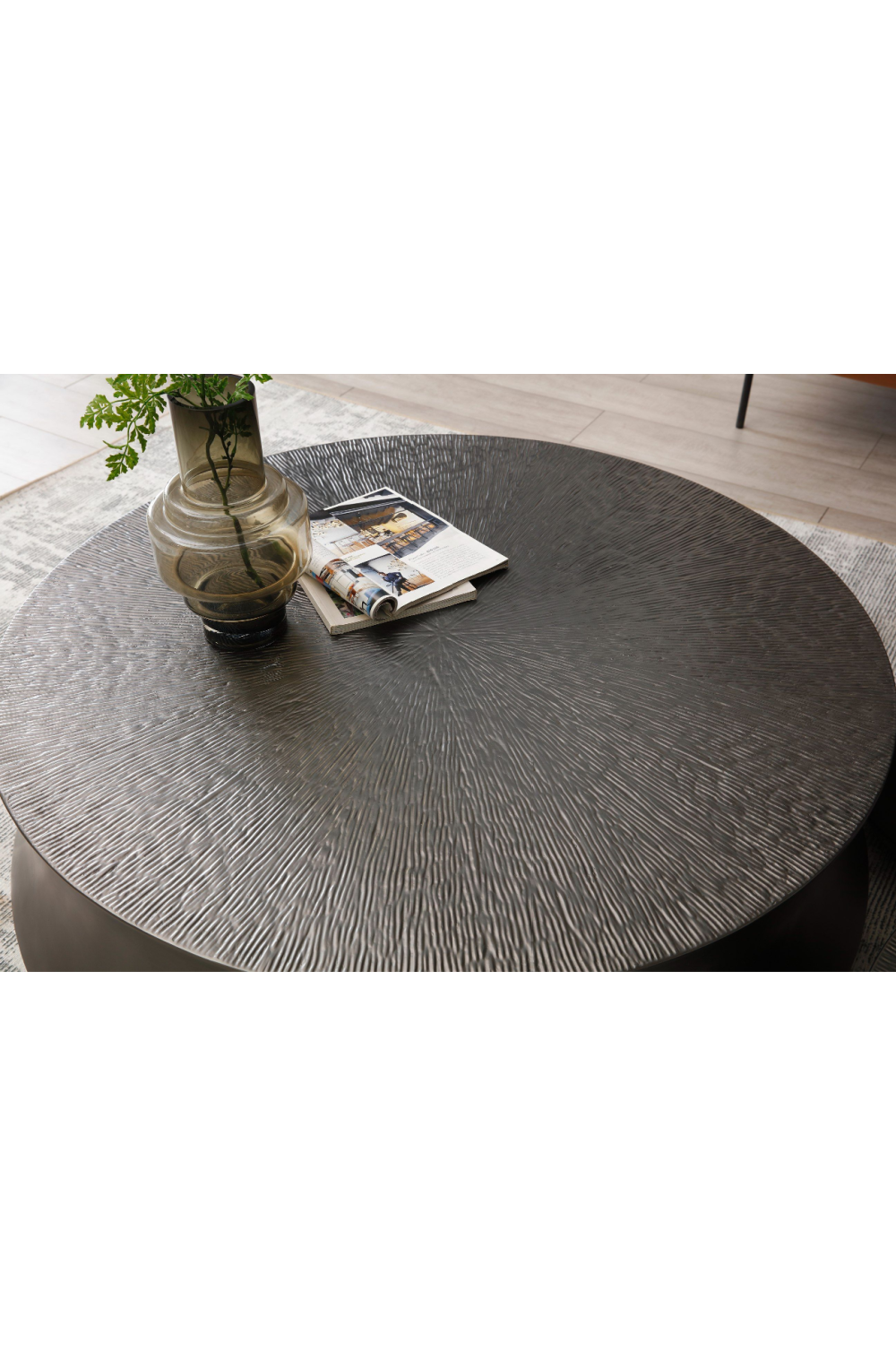 Antique Gray Round Coffee Table | Oroa.com