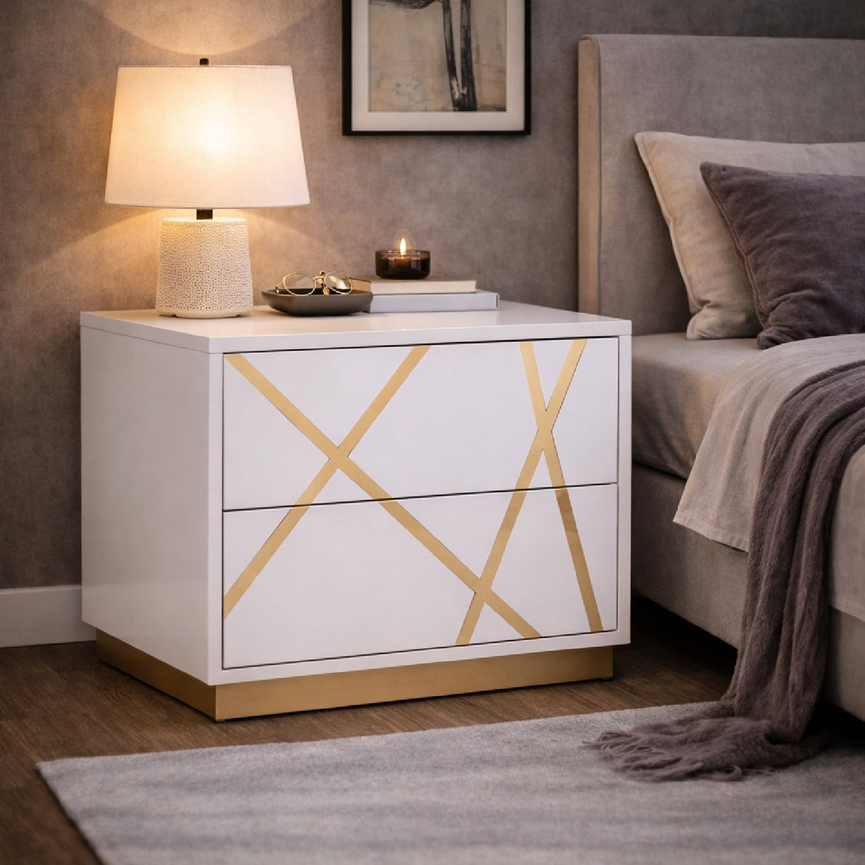 White 2-Drawer Nightstand | Oroa.com