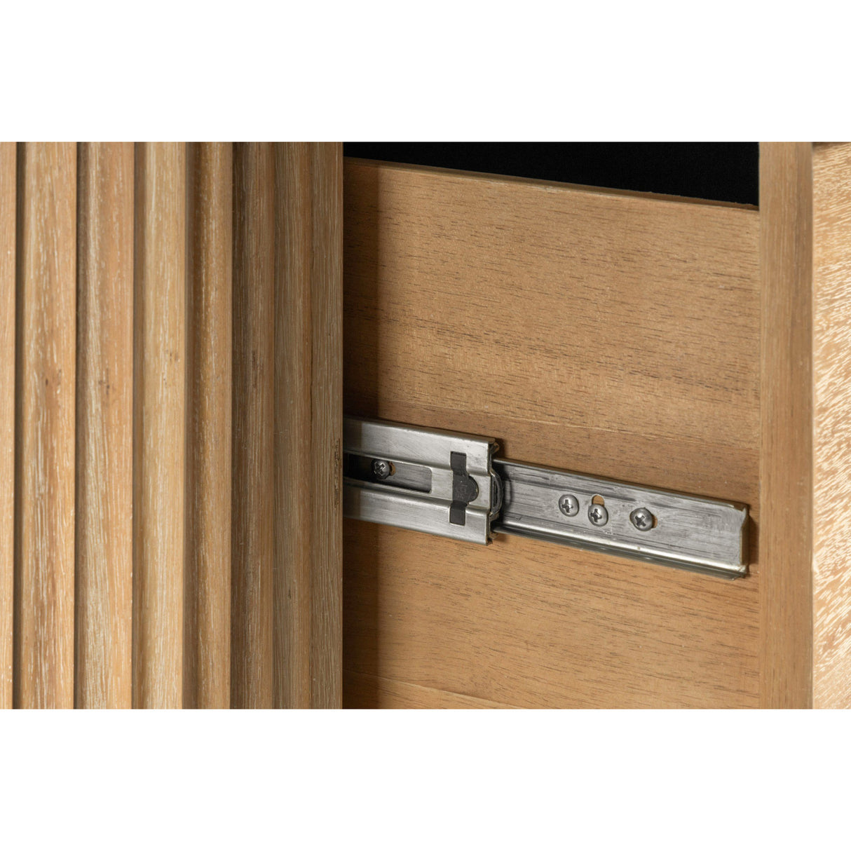 Ribbed Natural Acacia 4-Drawer Chest | Oroa.com