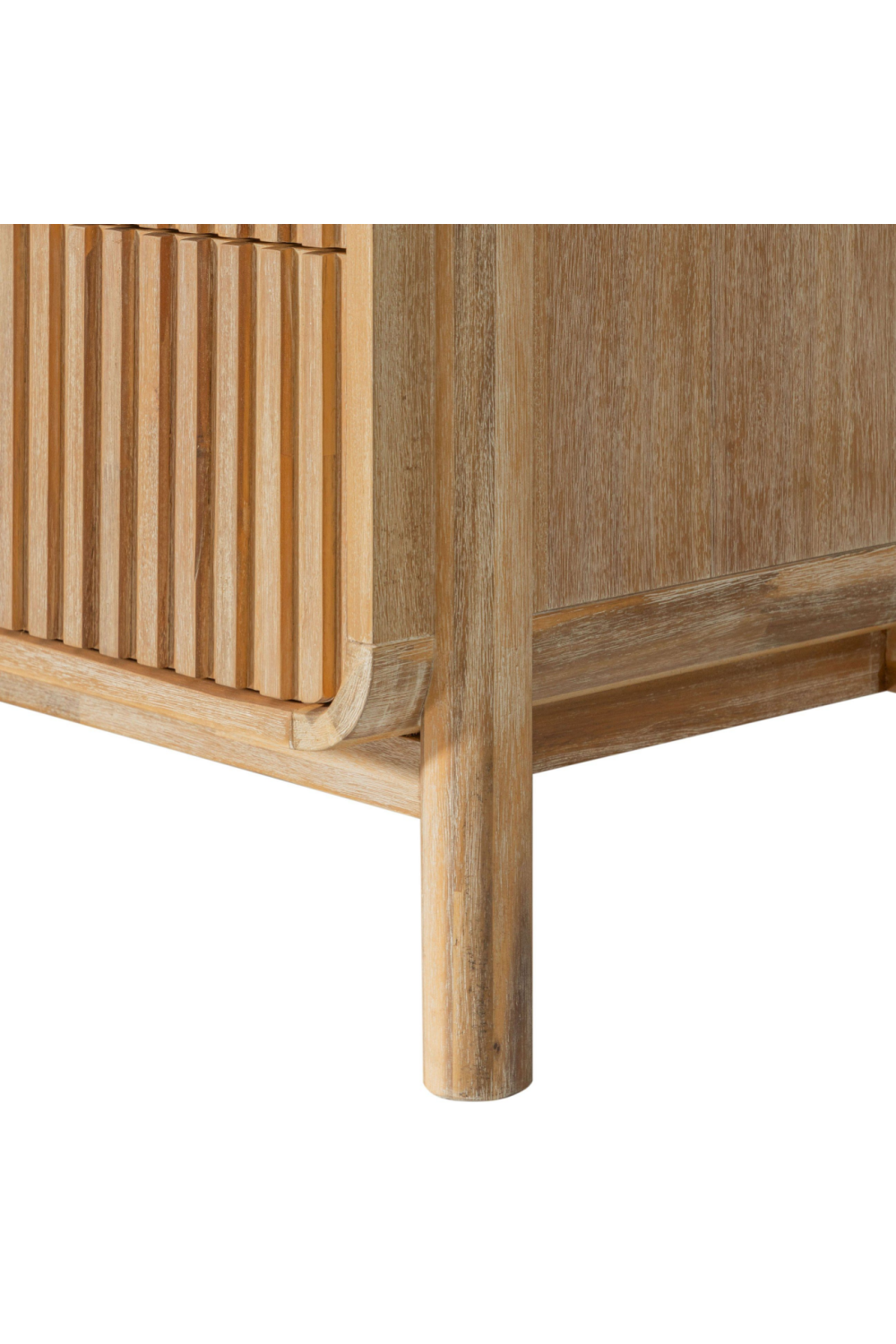Natural Oak 6-Drawer Dresser | OROA Modern Mikala | Oroa.com