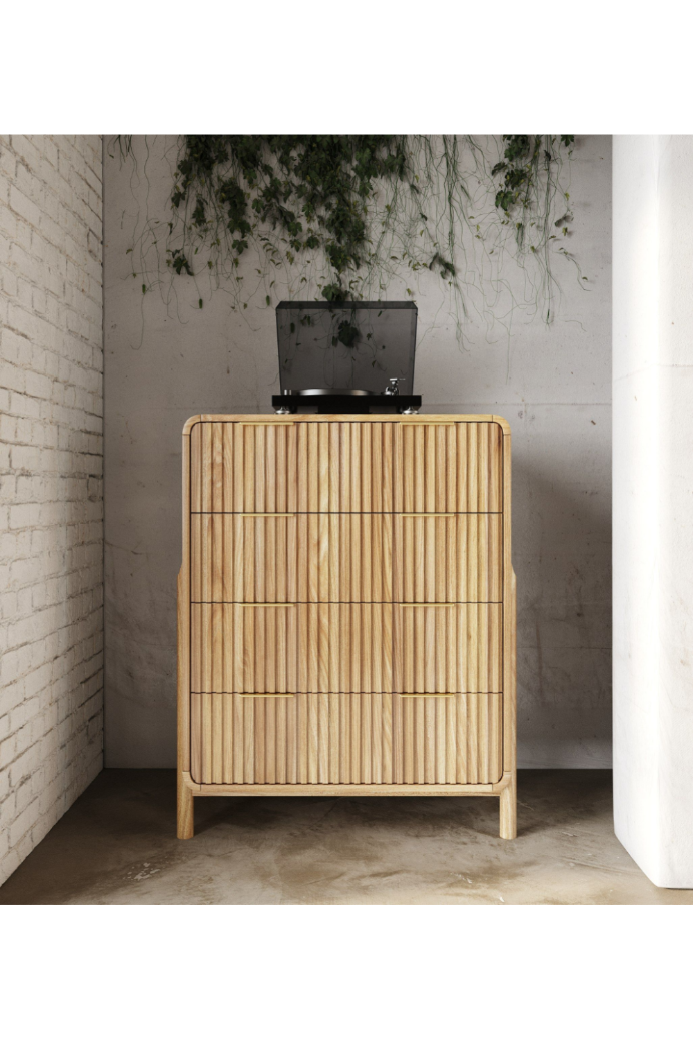 Natural Oak 4-Drawer Chest | OROA Modern Mikala | Oroa.com