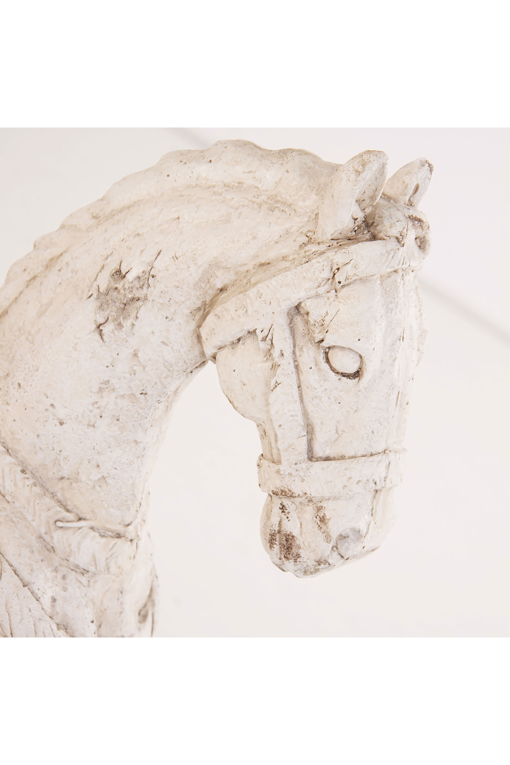 Aged White Horse Decorative Figure | Oroa.com