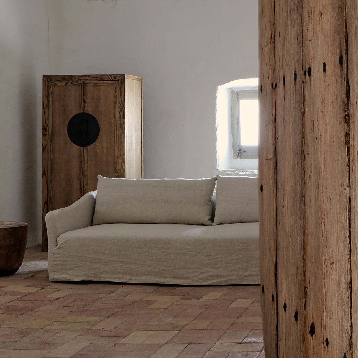 Rustic Tropical Wood Side Table | Oroa.com