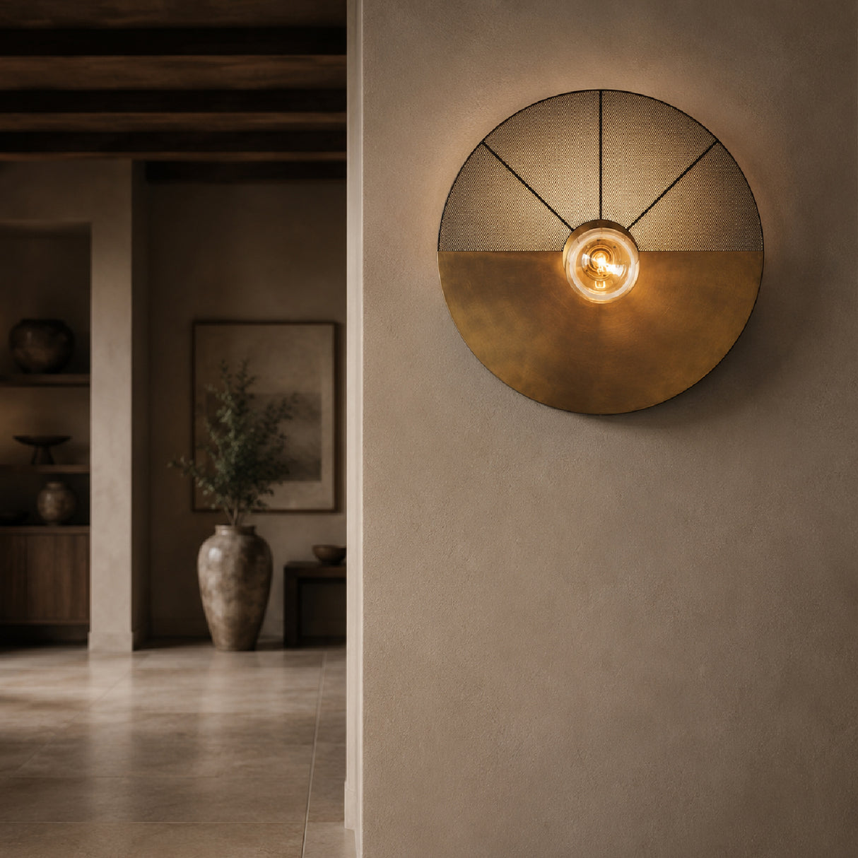Gold Round Wall Lamp | Oroa.com