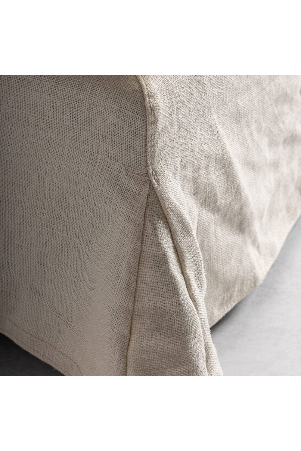 Off-white Skirted Chaise Longue | Vical Home Kemence | Oroa.com