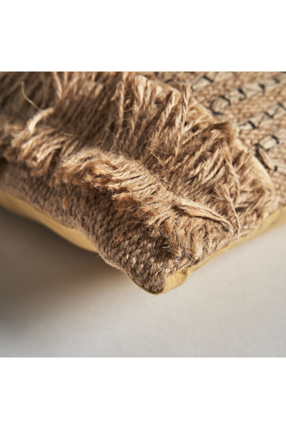 Woven Jute Pillow | Oroa.com