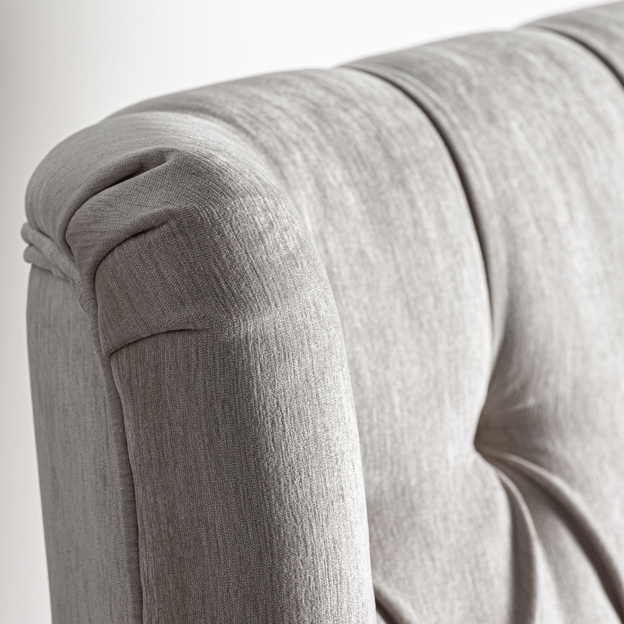 Modern European furniture - Button-Tufted Bed - www.oroa.com | Oroa.com